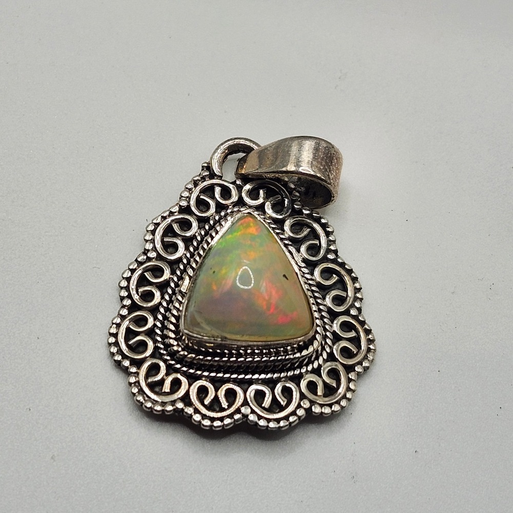 Vintage 925 Sterling Silver Ethiopian Opal Trillion Filigree Pendant